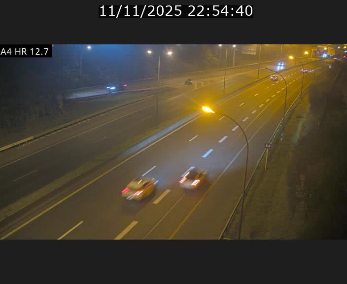 Traffic live webcam Luxembourg Esch sur Alzette - A4 - BK 12.7 - direction Esch-Belval