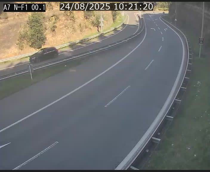 Webcam autoroute Luxembourg A7 située dans la sortie 1 Waldhof, vers la N11, avant le Tunnel Stafelter