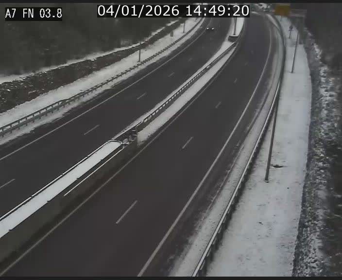 Caméra autoroute Luxembourg A7 - Passage à gibier Rëngelbour - direction Tunnel Stafelter