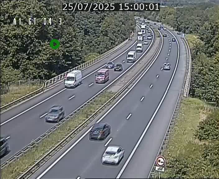 Traffic live webcam Luxembourg Itzig - A1 direction Sandweiler - BK 4.3