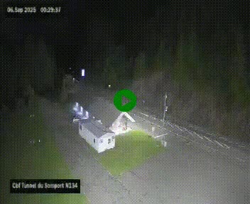 Webcam à l'entrée du tunnel du Somport, côté français, sur la N134, dans les Pyrénées, en direction de l'Espagne, à 1116 mètres d'altitude