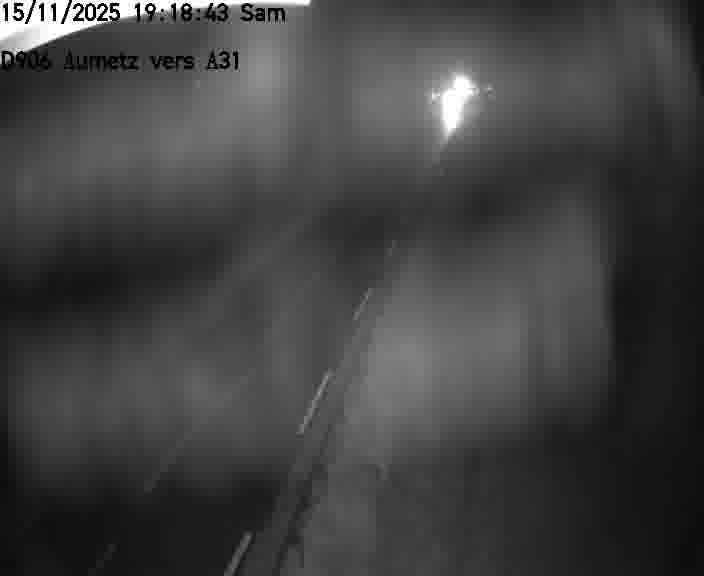 Webcam sur la D906 à Aumetz, juste après la fin de la D16. Vue orientée vers A30