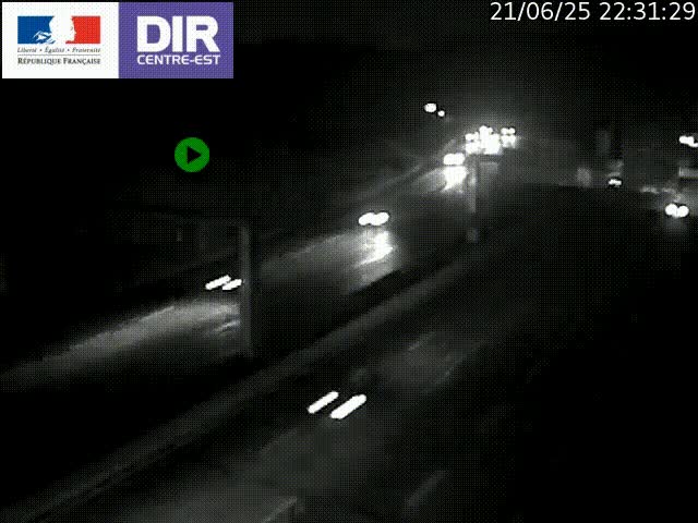 Caméra de circulation routière sur le boulevard périphérique Laurent Bonnevay de Lyon (D383) à hauteur de Bron, avant la jonction avec l'A43. Vue orientée vers l'échangeur