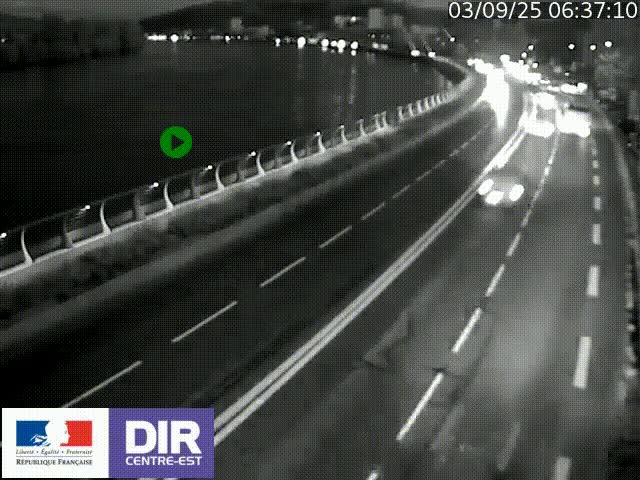 Webcam sur le quai Parjot à Vienne, aux Portes de Lyon, sur la Nationale 7, à la jonction avec le boulevard du Rhône-nord (D1407), caméra orientée vers Lyon