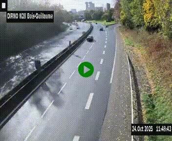 Webcam routière à hauteur de Bois-Guillaume en périphérie de Rouen. Vue orientée vers Rouen