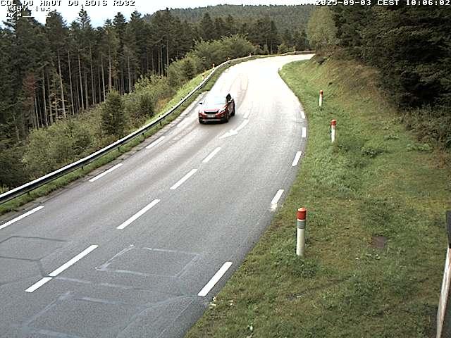 Webcam à 406 mètres d'altitude au niveau du col du haut du bois sur la RD32