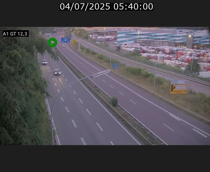Traffic live webcam Luxembourg Senningerberg - A1 direction Allemagne - BK 12.3