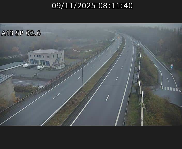 Traffic live webcam Luxembourg Sanem - A13 direction Pétange - BK 2.6