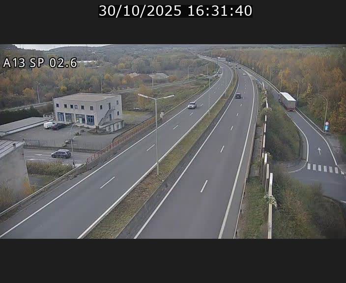 Traffic live webcam Luxembourg Sanem - A13 direction Pétange - BK 2.6