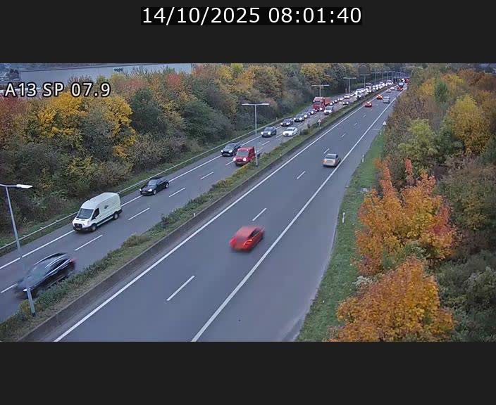 Traffic live webcam Luxembourg Jonction Lankelz - A13 direction Pétange - BK 7.9
