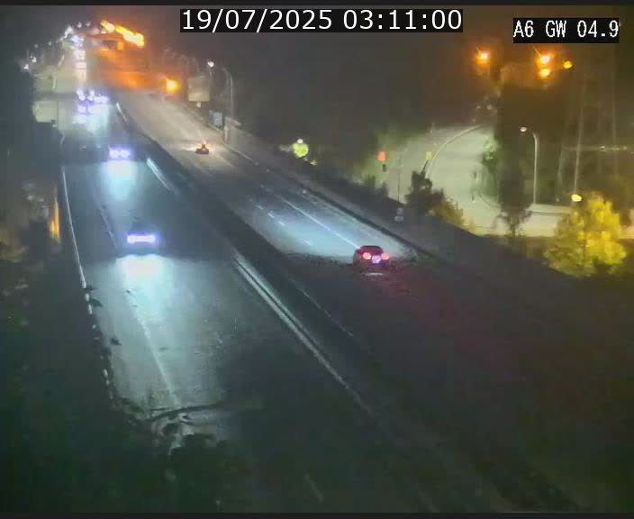 Traffic live webcam Luxembourg Croix de Cessange - A6 - BK 4.9 - direction Belgique