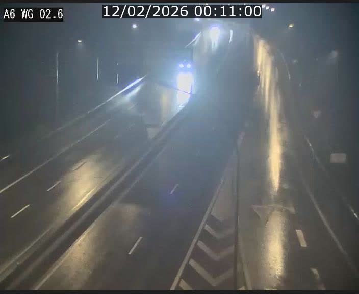 Traffic live webcam Luxembourg Croix de Cessange - A6 - BK 2.6 - direction France/Allemagne