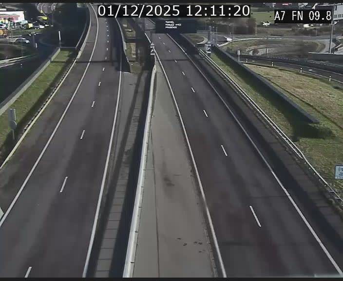 Caméra trafic Luxembourg - A7, Tunnel Gousselerbierg, sortie sud, direction rond-point Lorentzweiler (BK 9.9)