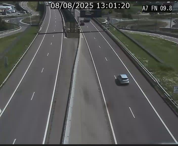 Caméra trafic Luxembourg - A7, Tunnel Gousselerbierg, sortie sud, direction rond-point Lorentzweiler (BK 9.9)