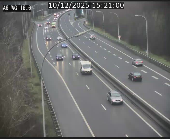 Traffic live webcam Luxembourg Aire de Capellen - A6 - BK 16.6 - direction Luxembourg/France/Allemagne