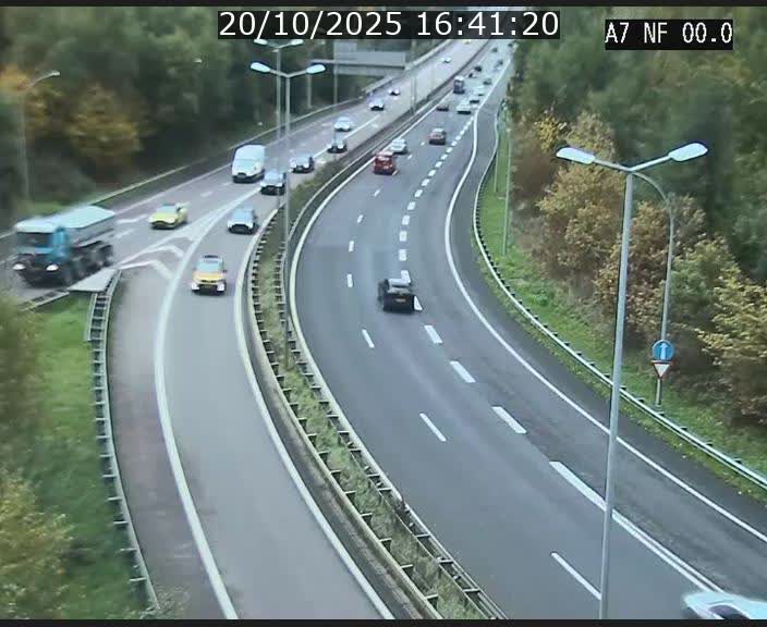 Caméra autoroute Luxembourg A7 - Echangeur A1/A7 Grünewald direction Tunnel Stafelter