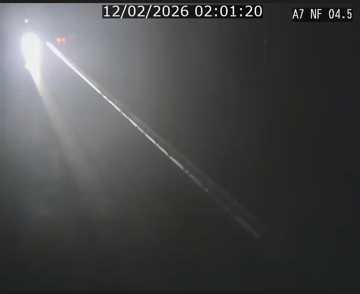 Caméra autoroute Luxembourg A7 - Passage à gibier Rëngelbour - direction Tunnel Grouft