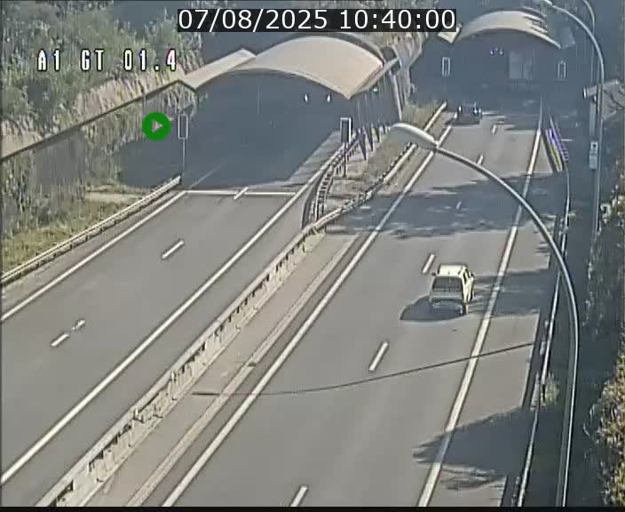 Traffic live webcam Luxembourg Hesperange - A1 direction Kirchberg - BK 1.4