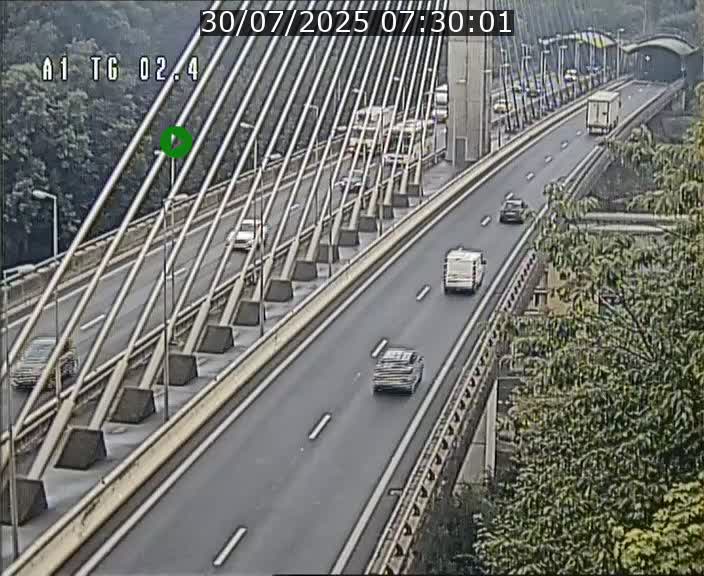 Traffic live webcam Luxembourg Sandweiler - A1 direction Luxembourg-ville - BK 2.4