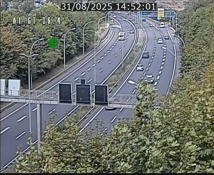 Traffic live webcam Luxembourg Hamm - A1 direction Sandweiler - BK 6.4