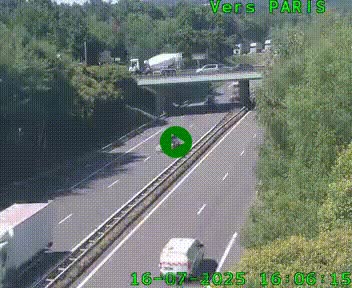 Caméra routière sur l'autoroute A20 au nord de Limoges, à la jonction avec la N520. Vue orientée vers Paris