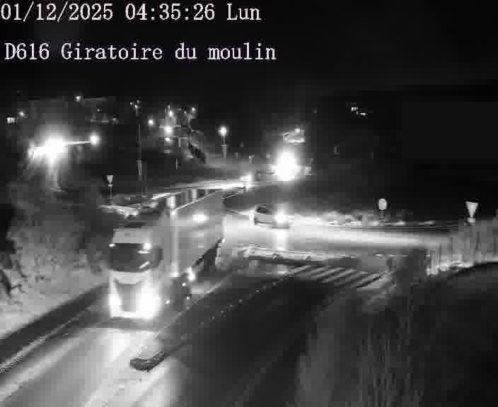 Webcams sur la D616, sur le contournement d'Audun-le-Tiche. Vue orientée vers le rond-point du Moulin, en provenance du Luxembourg