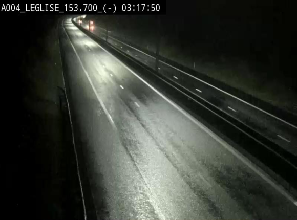 Webcam autoroute A4 (E411-E25) à Léglise, avant la jonction avec la N40. Vue orientée vers Bruxelles