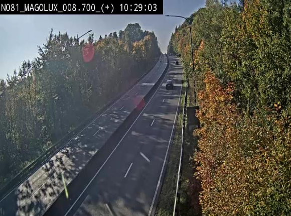 Webcam sur la N81 (E411) à hauteur de la jonction avec la N883. Vue orientée vers Longwy