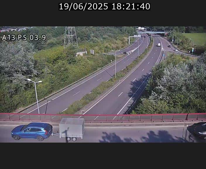 Traffic live webcam Luxembourg Differdange - A13 direction Esch-sur-Alzette - BK 3.9