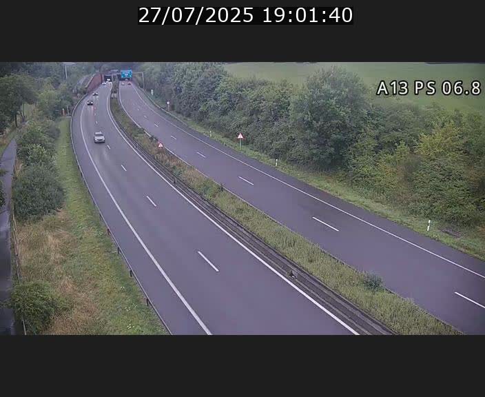 Traffic live webcam Luxembourg Ehlerange - A13 direction Esch-sur-Alzette - BK 6.8