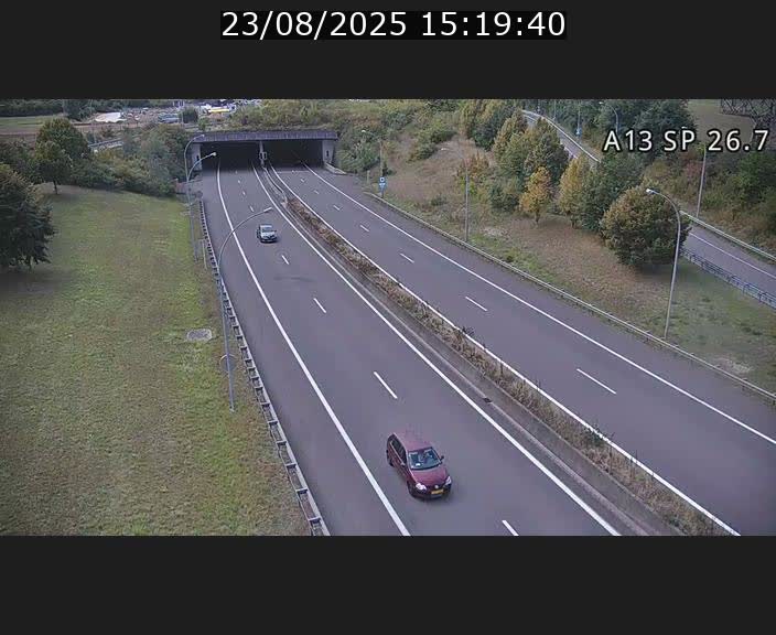 Traffic live webcam Luxembourg Frisange - A13 direction Luxembourg-ville - BK 26.7