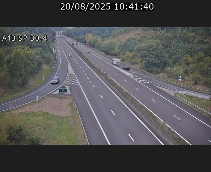 Traffic live webcam Luxembourg Altwies - A13 direction Luxembourg-ville - BK 30.4