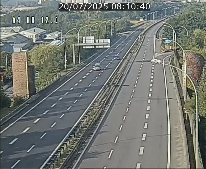Traffic live webcam Luxembourg Jonction Foetz - A4 - BK 12.0 - direction Esch sur Alzette