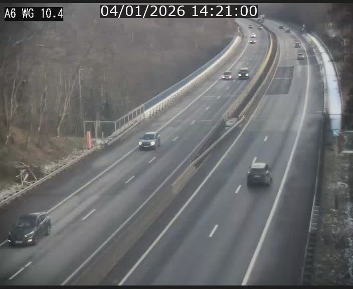 Traffic live webcam Luxembourg Mamer - A6 - BK 10.4 - direction Luxembourg/France/Allemagne