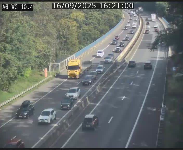 Traffic live webcam Luxembourg Mamer - A6 - BK 10.4 - direction Luxembourg/France/Allemagne