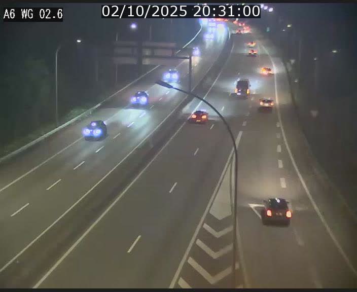 Traffic live webcam Luxembourg Croix de Cessange - A6 - BK 2.6 - direction France/Allemagne