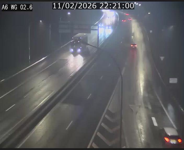 Traffic live webcam Luxembourg Croix de Cessange - A6 - BK 2.6 - direction France/Allemagne