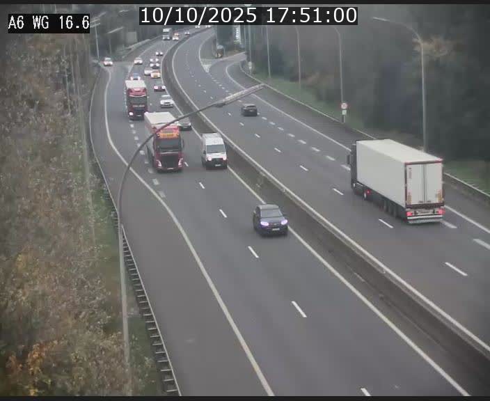 Traffic live webcam Luxembourg Aire de Capellen - A6 - BK 16.6 - direction Luxembourg/France/Allemagne