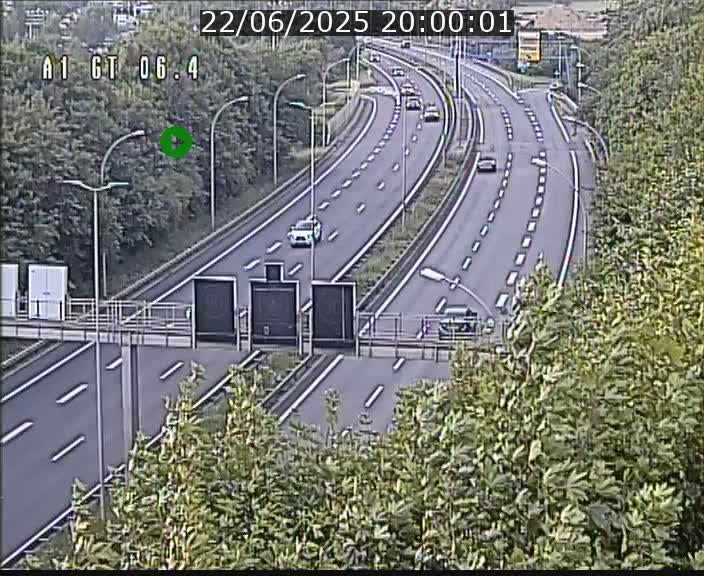 Traffic live webcam Luxembourg Hamm - A1 direction Sandweiler - BK 6.4