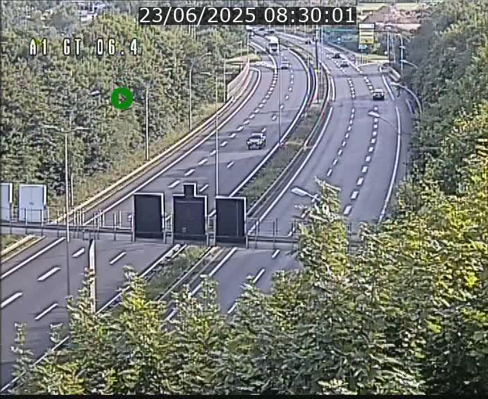Traffic live webcam Luxembourg Hamm - A1 direction Sandweiler - BK 6.4