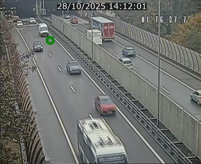 Traffic live webcam Luxembourg Kirchberg - A1 direction Luxembourg-ville - BK 7.7