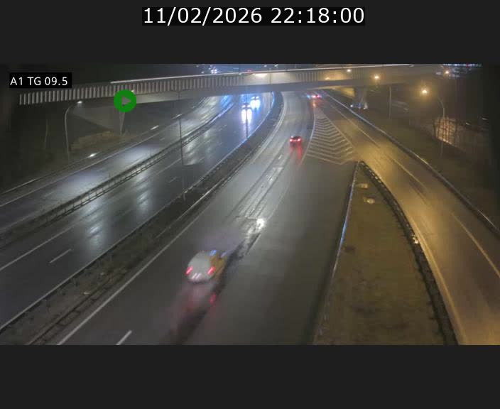 Traffic live webcam Luxembourg Jonction Grünewald - A1 direction Luxembourg-ville - BK 9.5