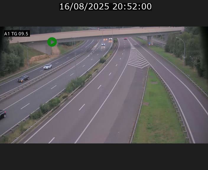 Traffic live webcam Luxembourg Jonction Grünewald - A1 direction Luxembourg-ville - BK 9.5