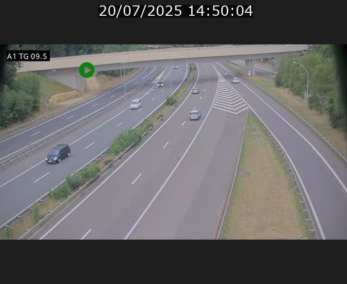 Traffic live webcam Luxembourg Jonction Grünewald - A1 direction Luxembourg-ville - BK 9.5