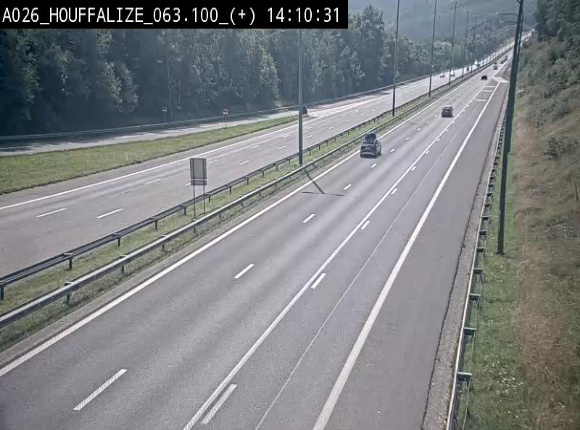 Webcam autoroute des Ardennes (E25/A26) à hauteur d'Houffalize. Vue orientée vers Baraque de Fraiture