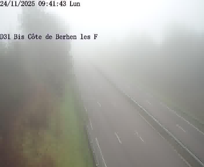 Webcam de surveillance sur D31bis (France) à Behren-lès-Forbach, cadrée vers Sarreguemines, proposant une information routière utile aux déplacements quotidiens.