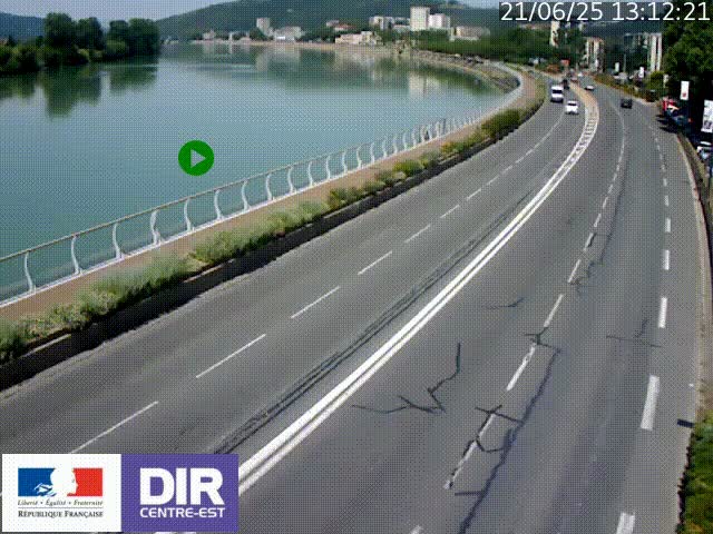 Webcam sur le quai Parjot à Vienne, aux Portes de Lyon, sur la Nationale 7, à la jonction avec le boulevard du Rhône-nord (D1407), caméra orientée vers Lyon