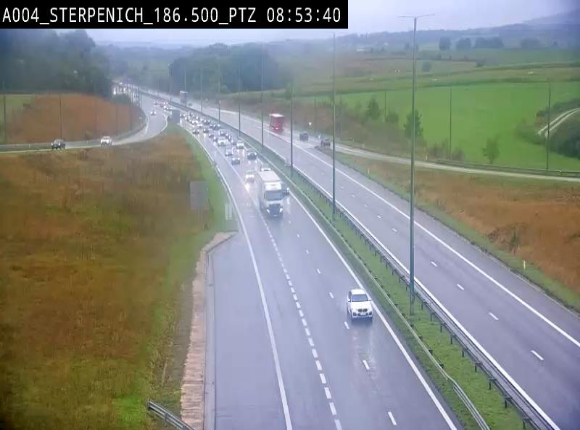 Webcam E411 à Sterpenich en Belgique près de la frontière du Luxembourg. Vue orientée vers Bruxelles