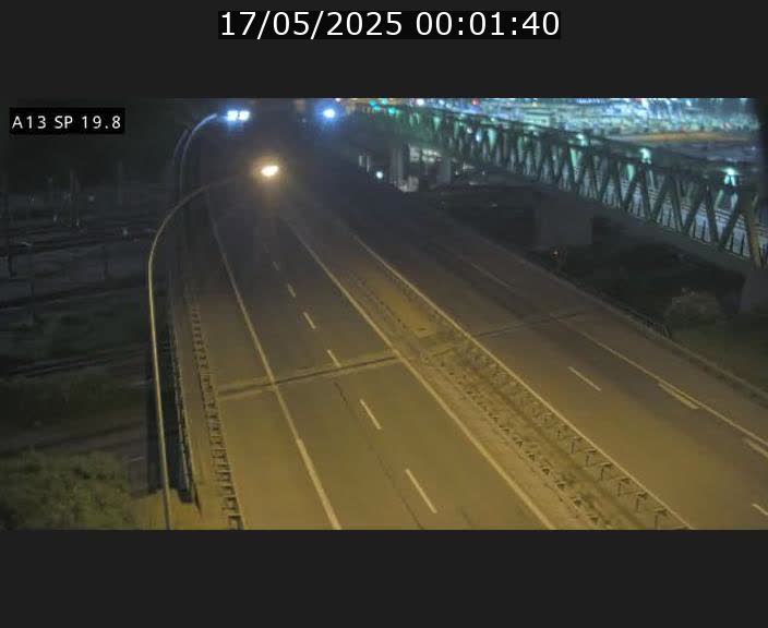 Traffic live webcam Luxembourg Croix de Bettembourg - A13 direction Esch-sur-Alzette - BK 19.8