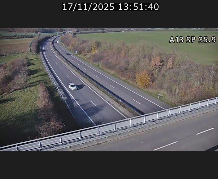 Webcam trafic sur A13 à l'entrée ouest du tunnel Markusbierg à Remerschen. Vue orientée vers Mondorf-les-Bains.